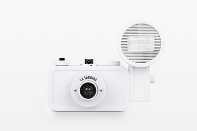 Lomography La Sardina DIY with flash 35mm camera