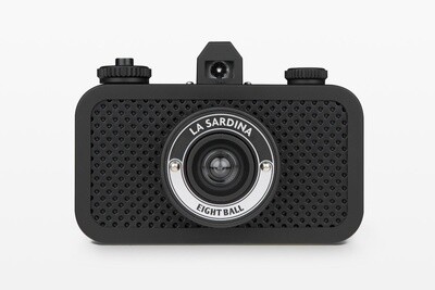 Lomography La Sardina 8 Ball
