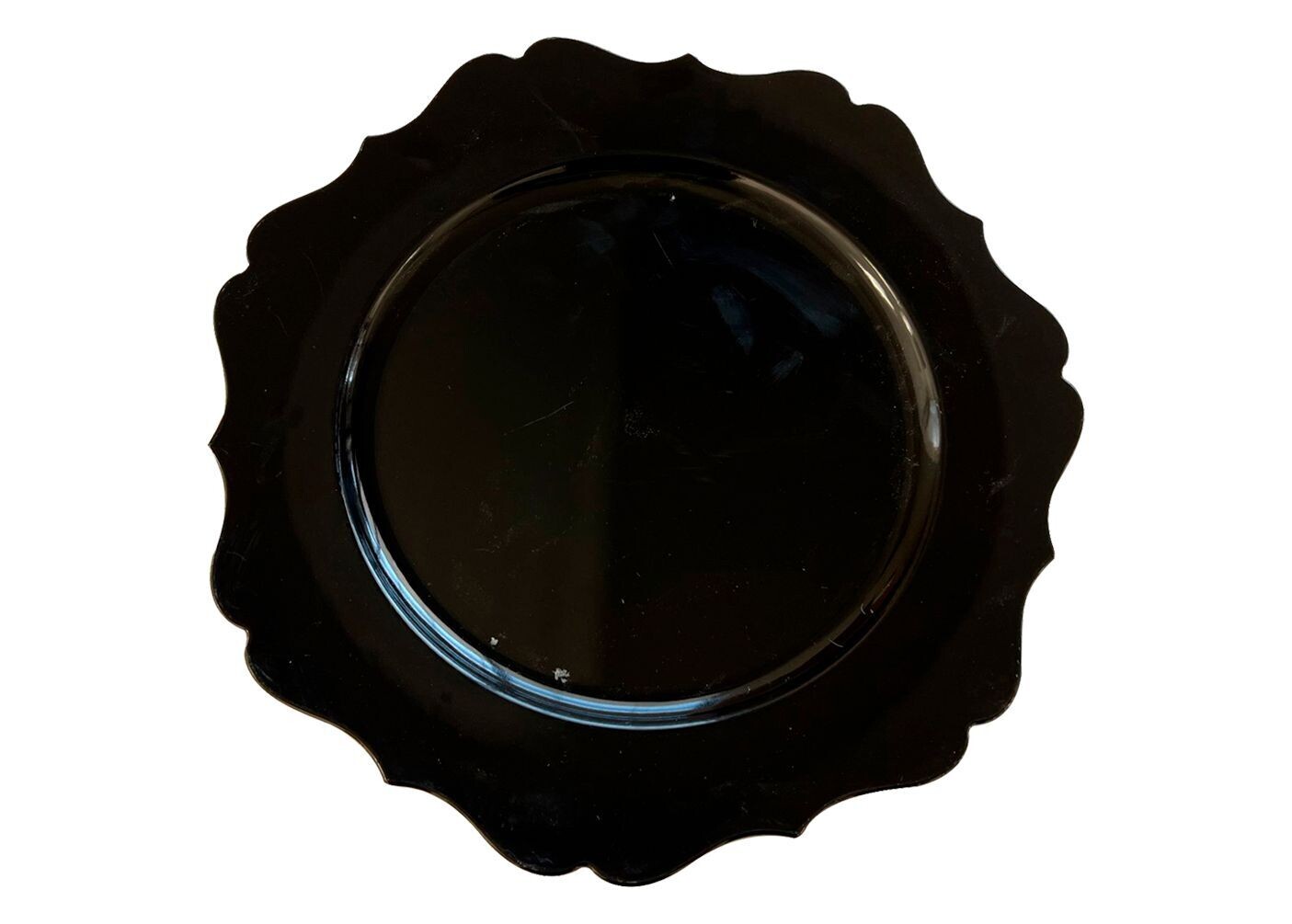 Black Scallop Gold Rim Acrylic Charger