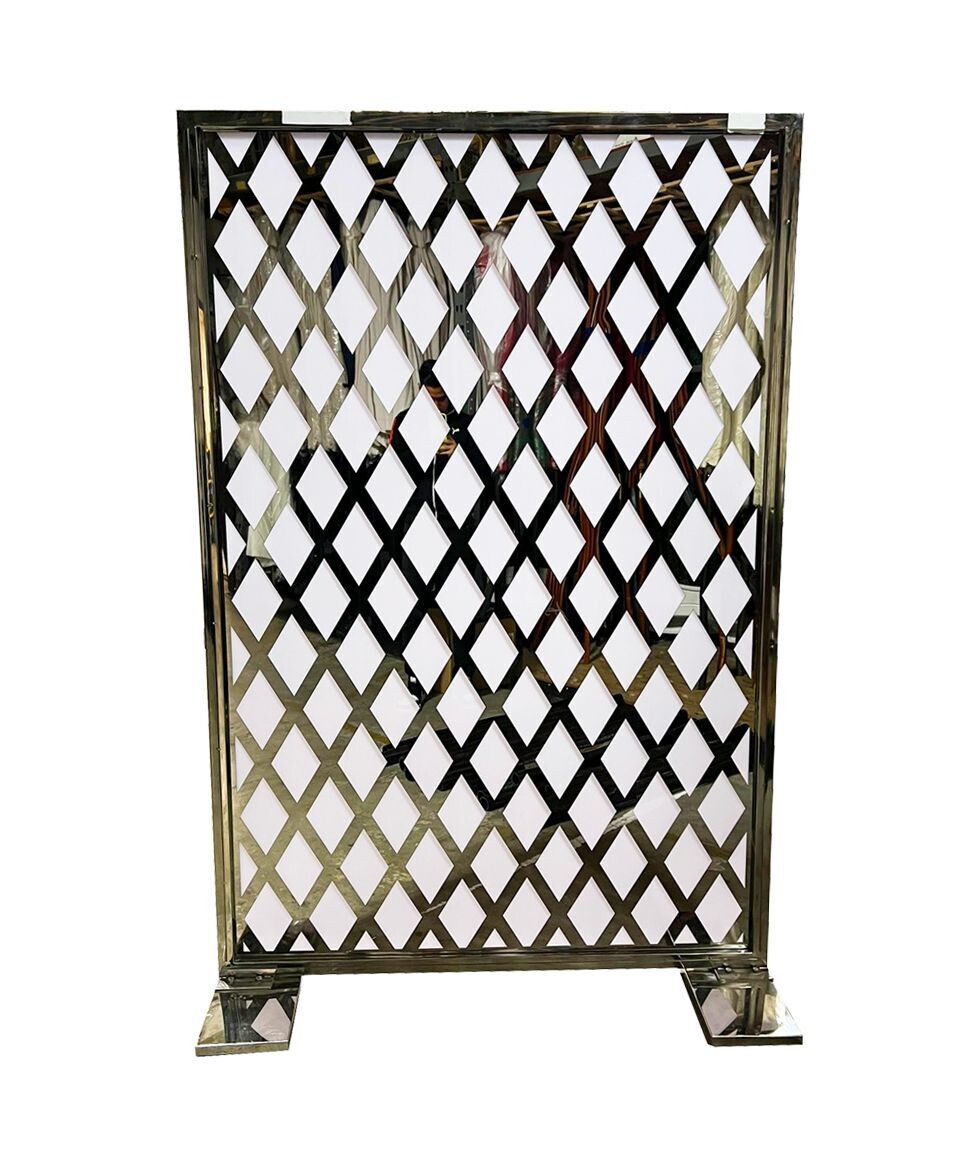 4x6 Silver Lattice Wall