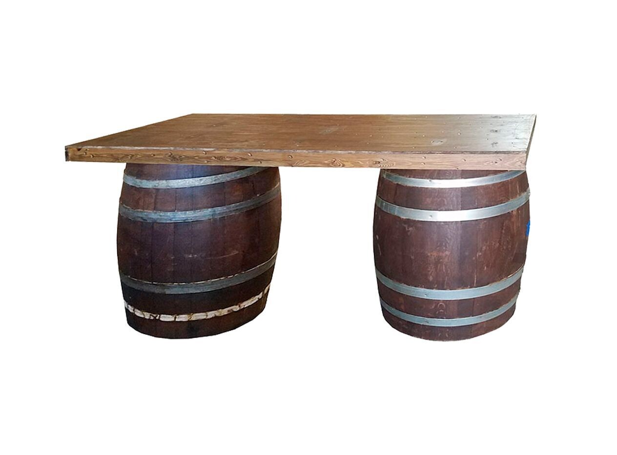 4x8ft Wooden Barrel Table