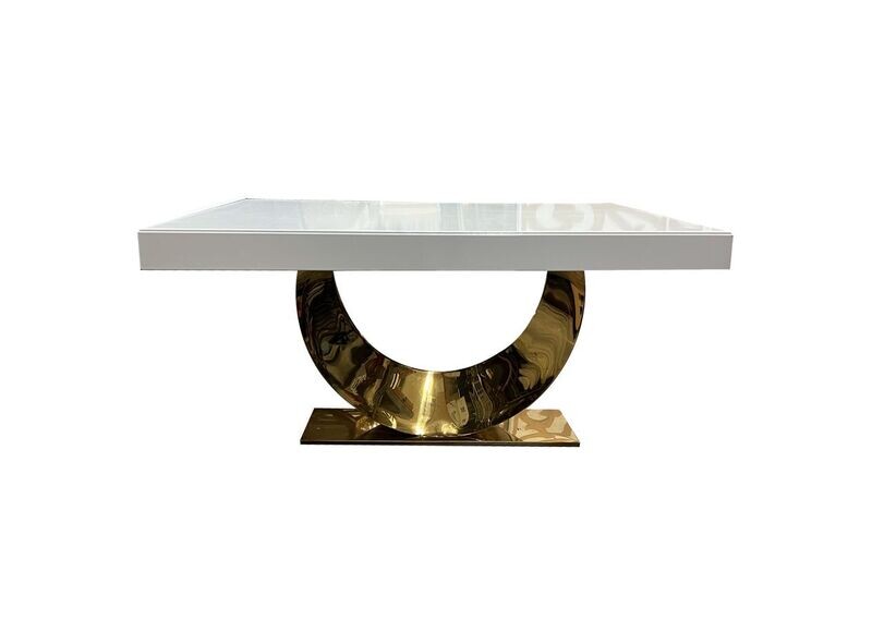 Half Moon Leg White Top Sweetheart Table