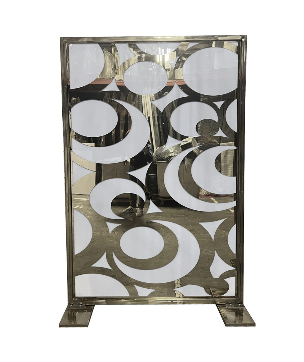 4x6 Silver Modern Wall