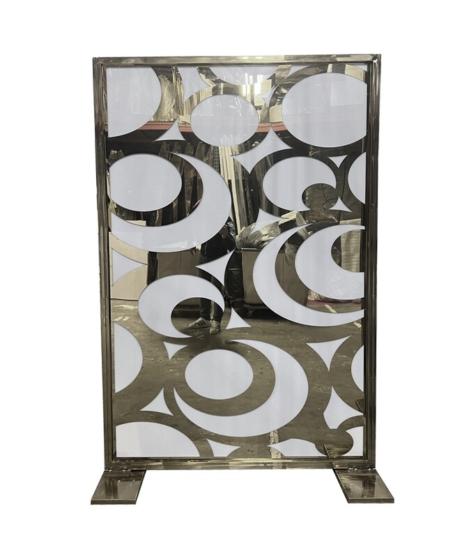4x6 Silver Modern Wall
