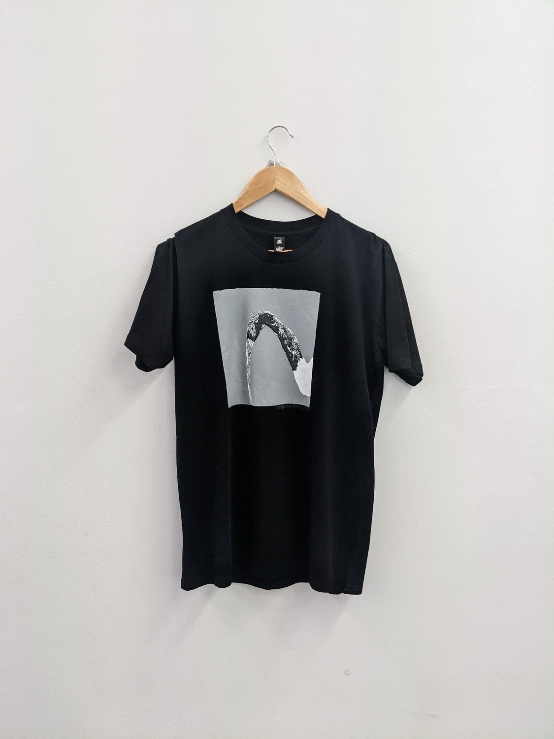 Bin Chicken T-shirt, Size: M, Design: Grey Ibis