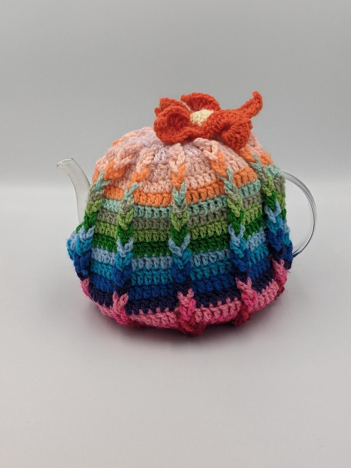 Dami&#39;s Tea Cosie : Medium, Colour: Rainbow