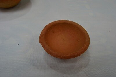 Clay Diyas