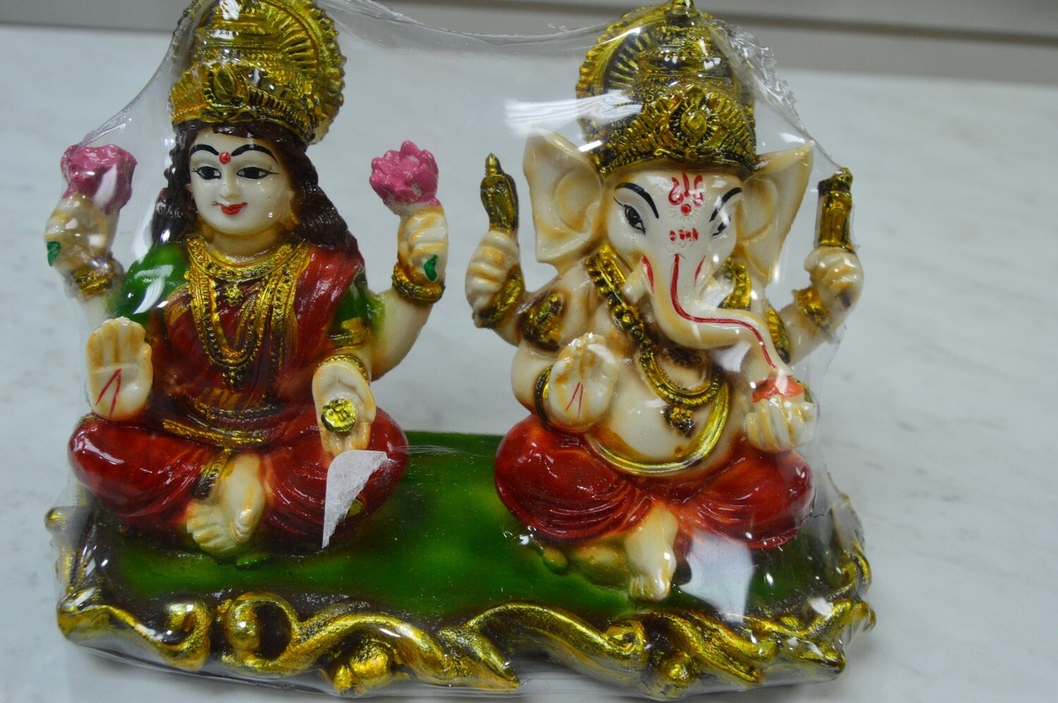 Murtis Resin