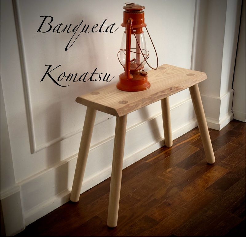 Banqueta Komatsu
