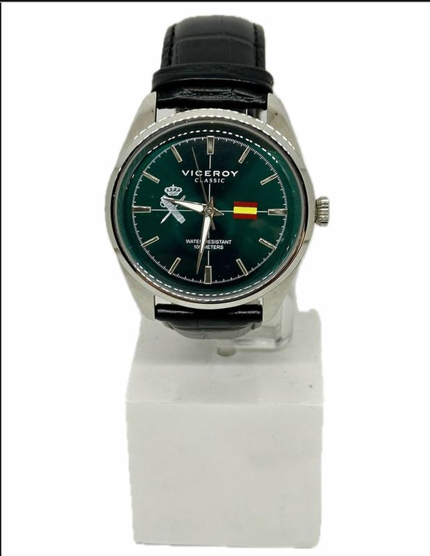 RELOJ CASIO DE LA GUARDIA CIVIL ESVERA VERDE CON CORREA DE PIEL