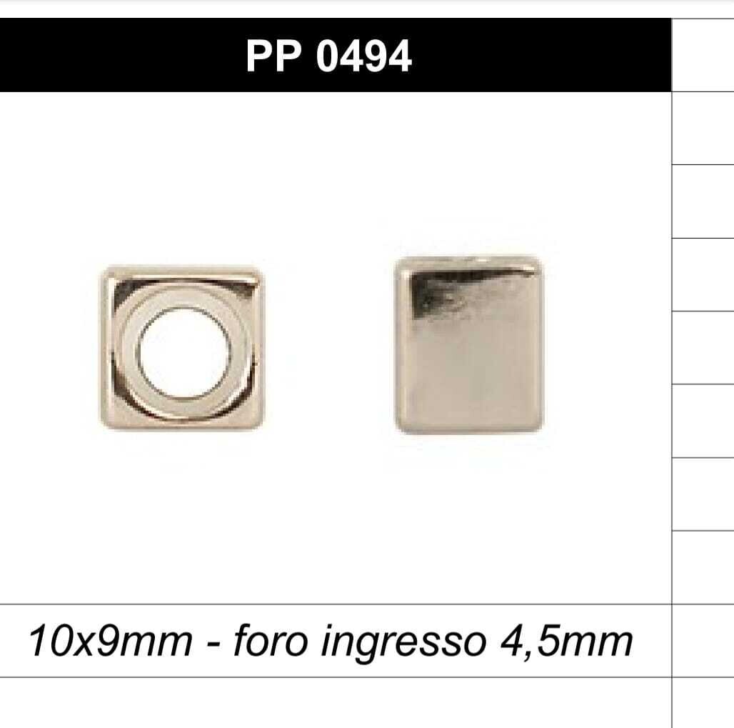 81 - Coprinodo in metallo