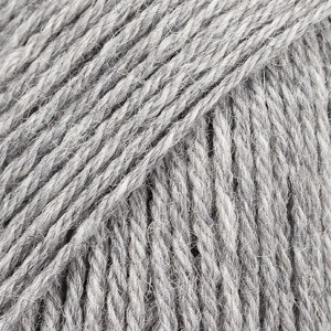 E-parduotuvė „Ką mezgi?“ - Mezgimo siūlai internetu | DROPS Nord 04 light grey (šviesiai pilka) - www.kamezgi.lt - 45% alpakos vilna, 30% poliamidas, 25% vilna