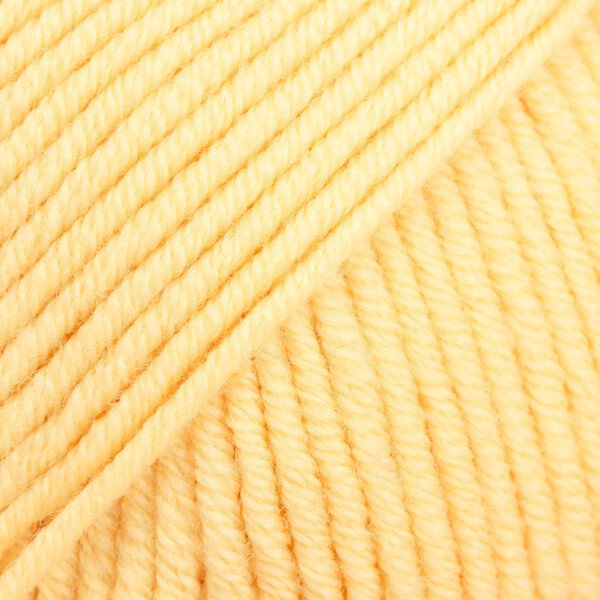 E-parduotuvė „Ką mezgi?“ - Mezgimo siūlai internetu | DROPS Merino Extra Fine 24 light yellow (šviesiai geltona) - www.kamezgi.lt - 100% merino vilna