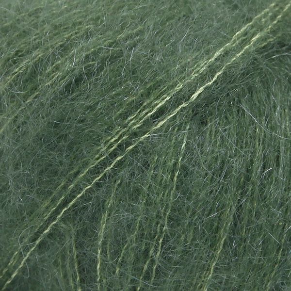 E-parduotuvė „Ką mezgi?“ - Mezgimo siūlai internetu | DROPS Kid-Silk 19 dark green (tamsi žalia) - www.kamezgi.lt - 75% moheris, 25% šilkas