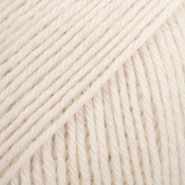 E-parduotuvė „Ką mezgi?“ - Mezgimo siūlai internetu | DROPS Fabel 121 wheat (kviečių) - www.kamezgi.lt - 75% vilna, 25% poliamidas