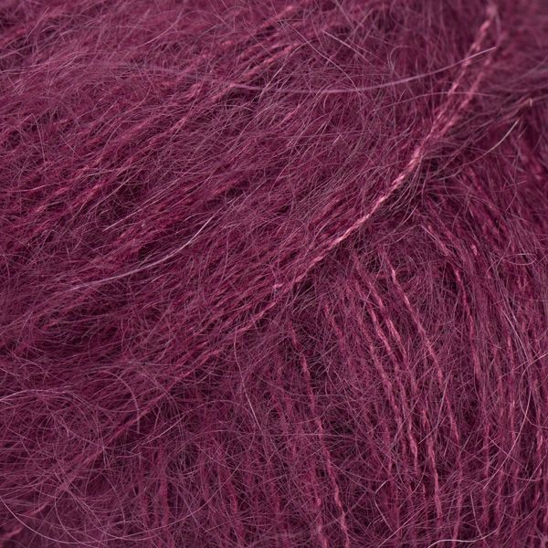 DROPS Kid-Silk - prabangūs moherio ir šilko siūlai palaidinėms, šaliams, skaroms | kamezgi.lt mezgimo siūlai internetu