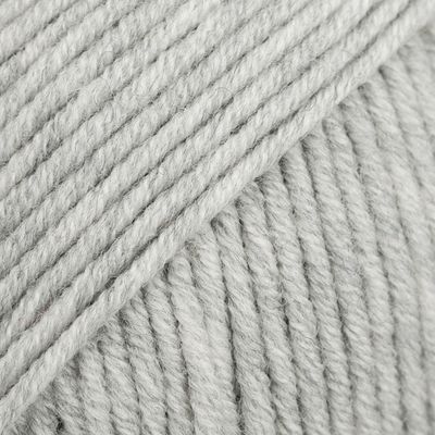 DROPS Merino Extra Fine 02 juoda - švelnūs merino vilnos siūlai kūdikių ir vaikų drabužiams | kamezgi.lt mezgimo siūlai