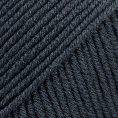 DROPS Merino Extra Fine 02 juoda - švelnūs merino vilnos siūlai kūdikių ir vaikų drabužiams | kamezgi.lt mezgimo siūlai