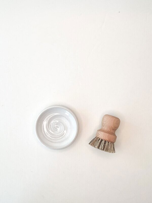Farmhouse Pottery - Laurel Pot Brush Set