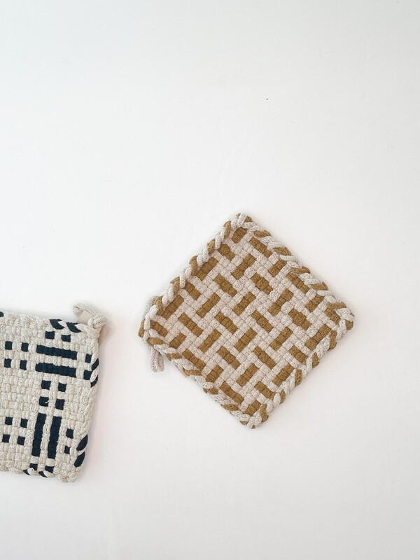Kate Kilmurray - Pot Holder