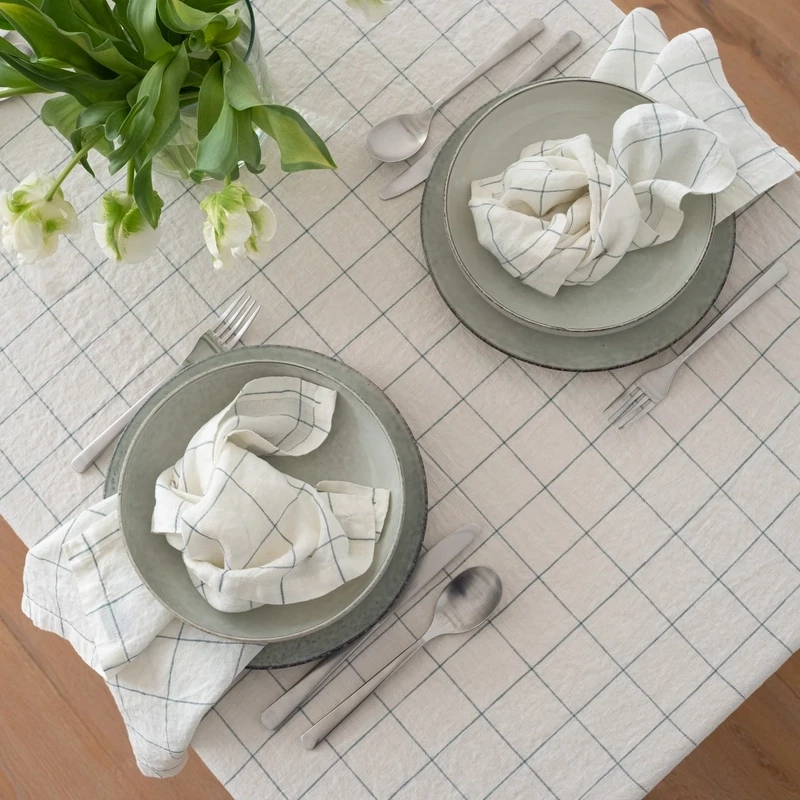LinenMe - Washed Linen Tablecloth White Arctic Window Pane