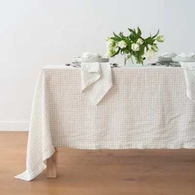 LinenMe - Checked Washed Table Cloth Arctic White