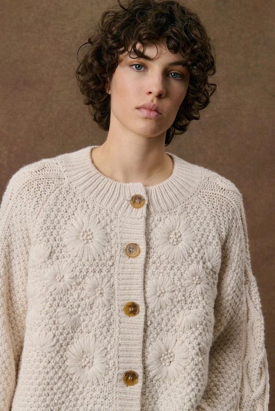 Louise Misha Khallane Cape