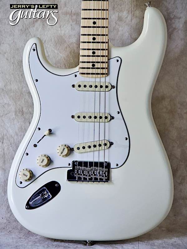 2021 Fender American Professional Stratocaster Olympic White Used Electric No.797