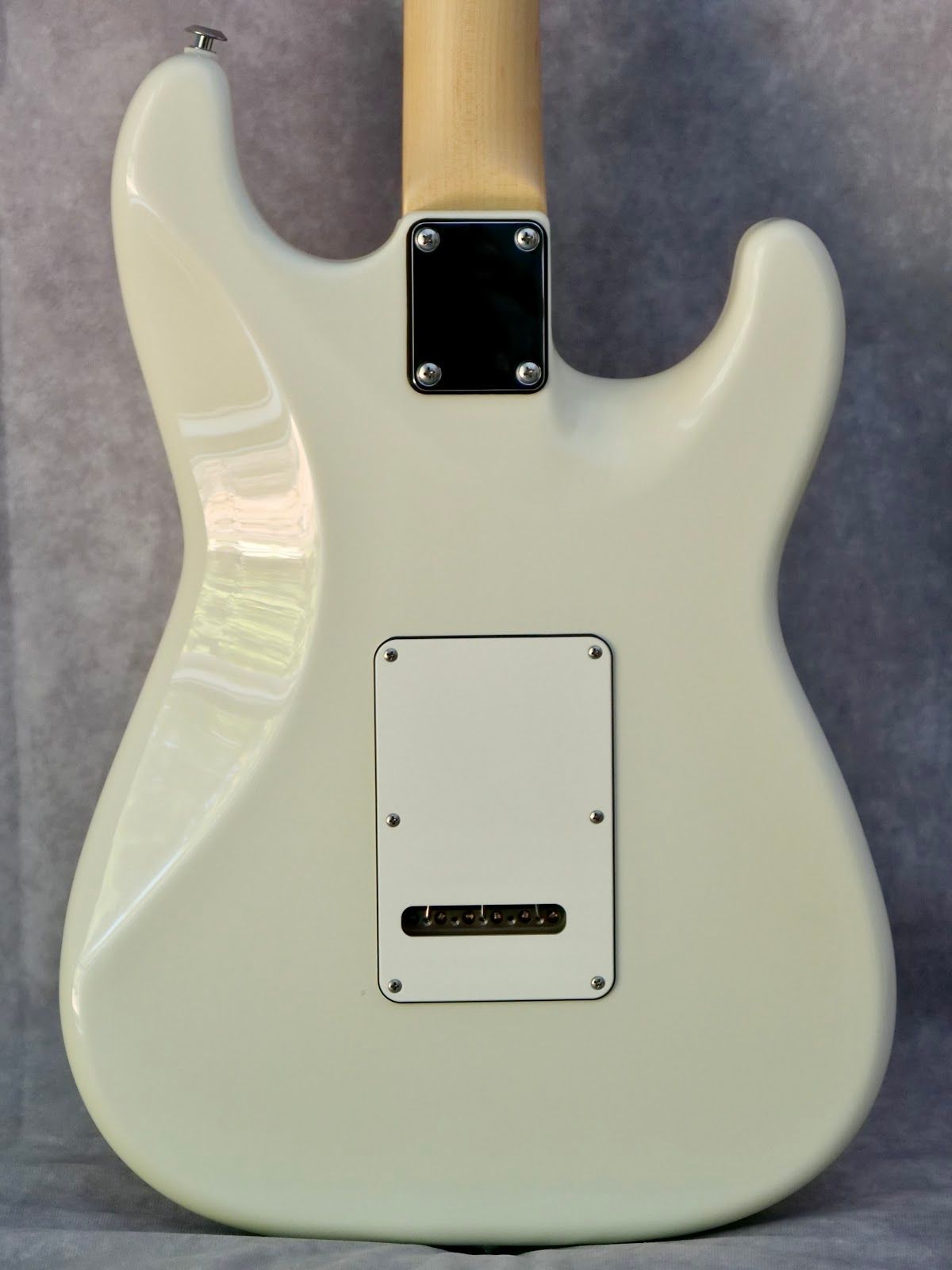 Suhr Classic S Olympic White SSH #288 left-handed