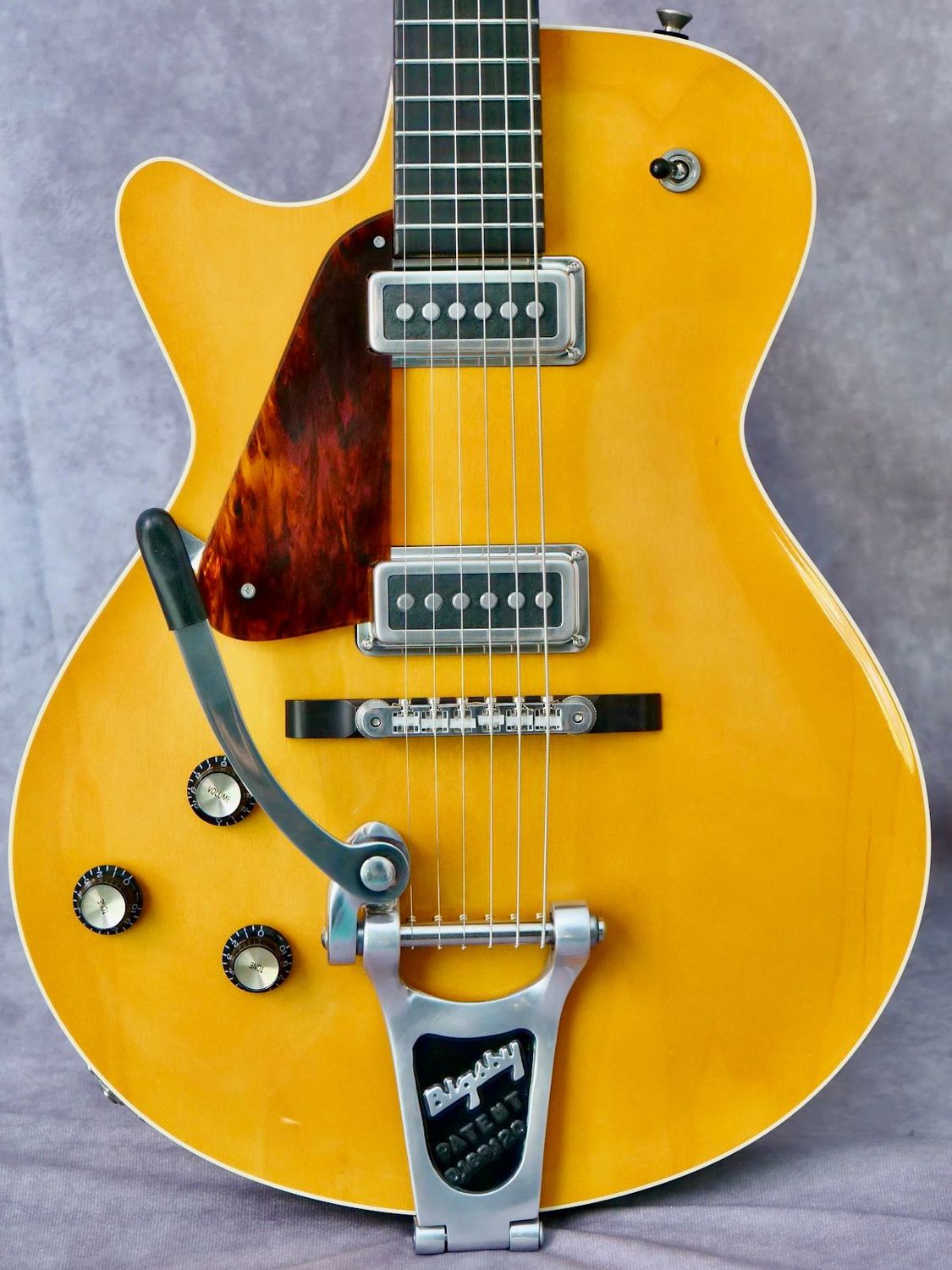 Collings 470JL Blonde left-handed guitar