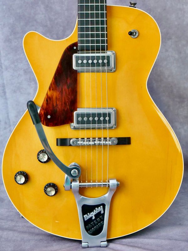 Collings 470JL Blonde left-handed guitar