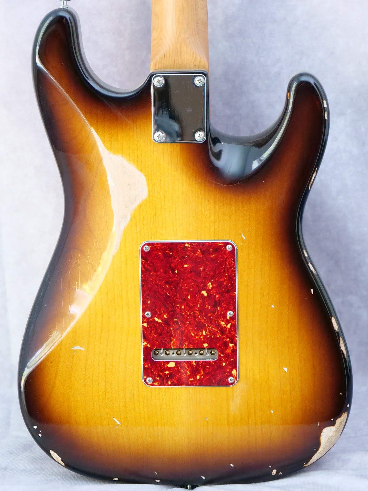 Suhr Ian Thornley Signature Classic S Antique Roughneck #203 left handed guitar