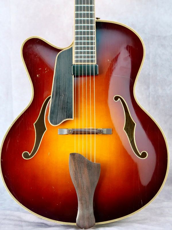 2007 Eastman AR910CE Sunburst #275 left handed guitar