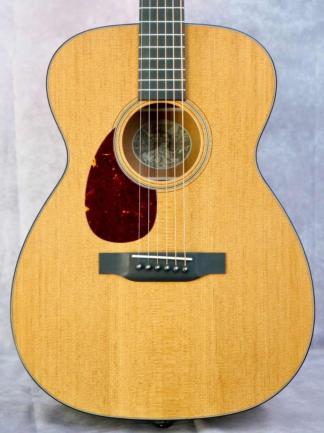 Collings 001 14 fret Traditional left handed guitar