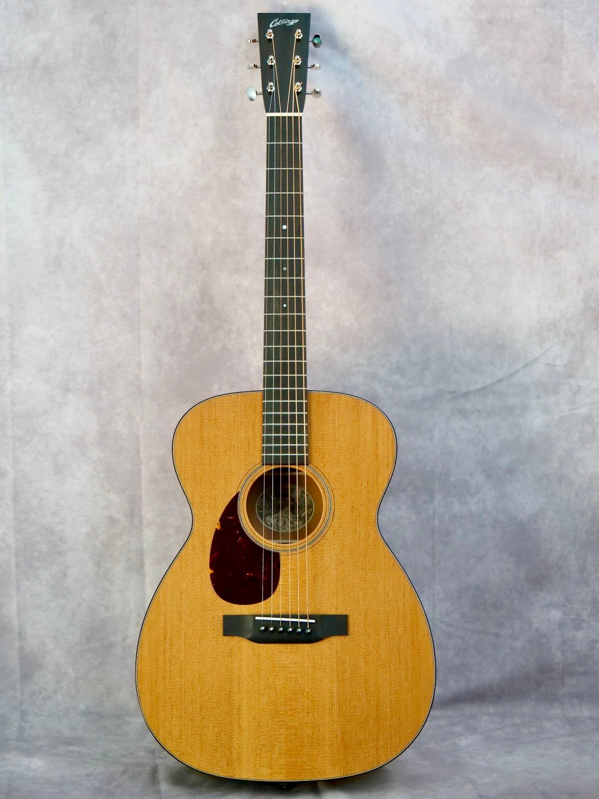 Collings 001 14 fret Traditional left handed guitar
