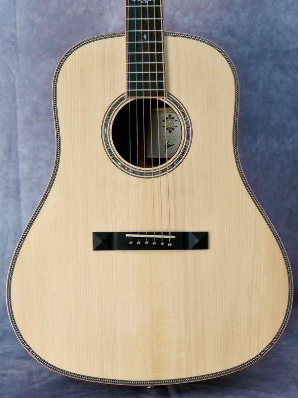 Maestro Traditional Slope Shoulder Adirondack/Indian Rosewood #282 left handed guitar