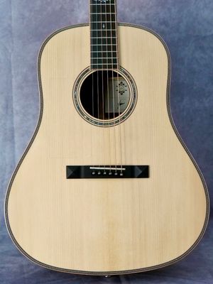 Maestro Traditional Slope Shoulder Adirondack/Indian Rosewood #282 left handed guitar