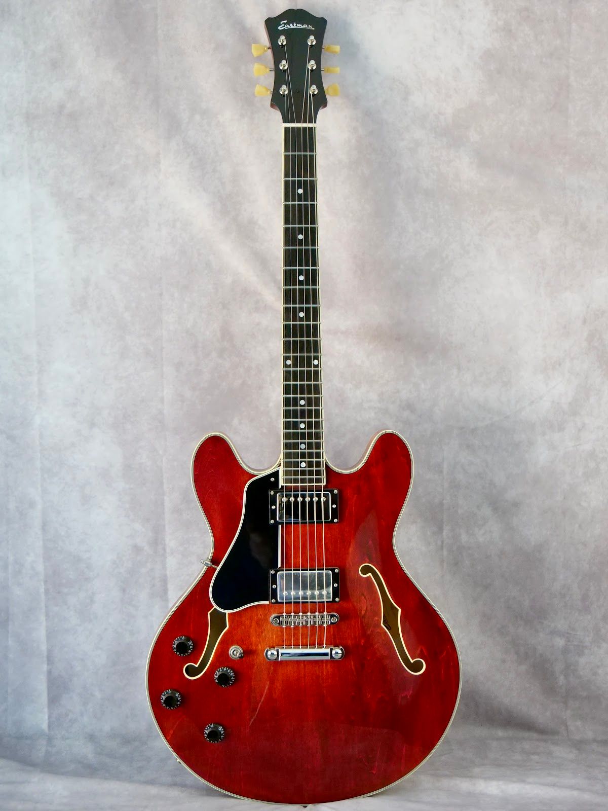 Eastman T386 Classic #034 left handed guitar