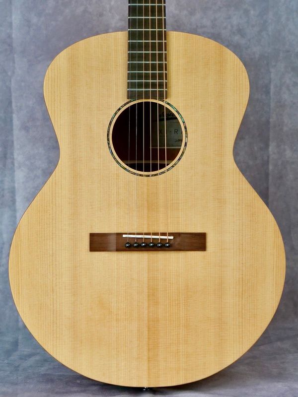 Maestro X1-RA Sitka/Mahogany Small Jumbo #010 left handed acoustic guitar
