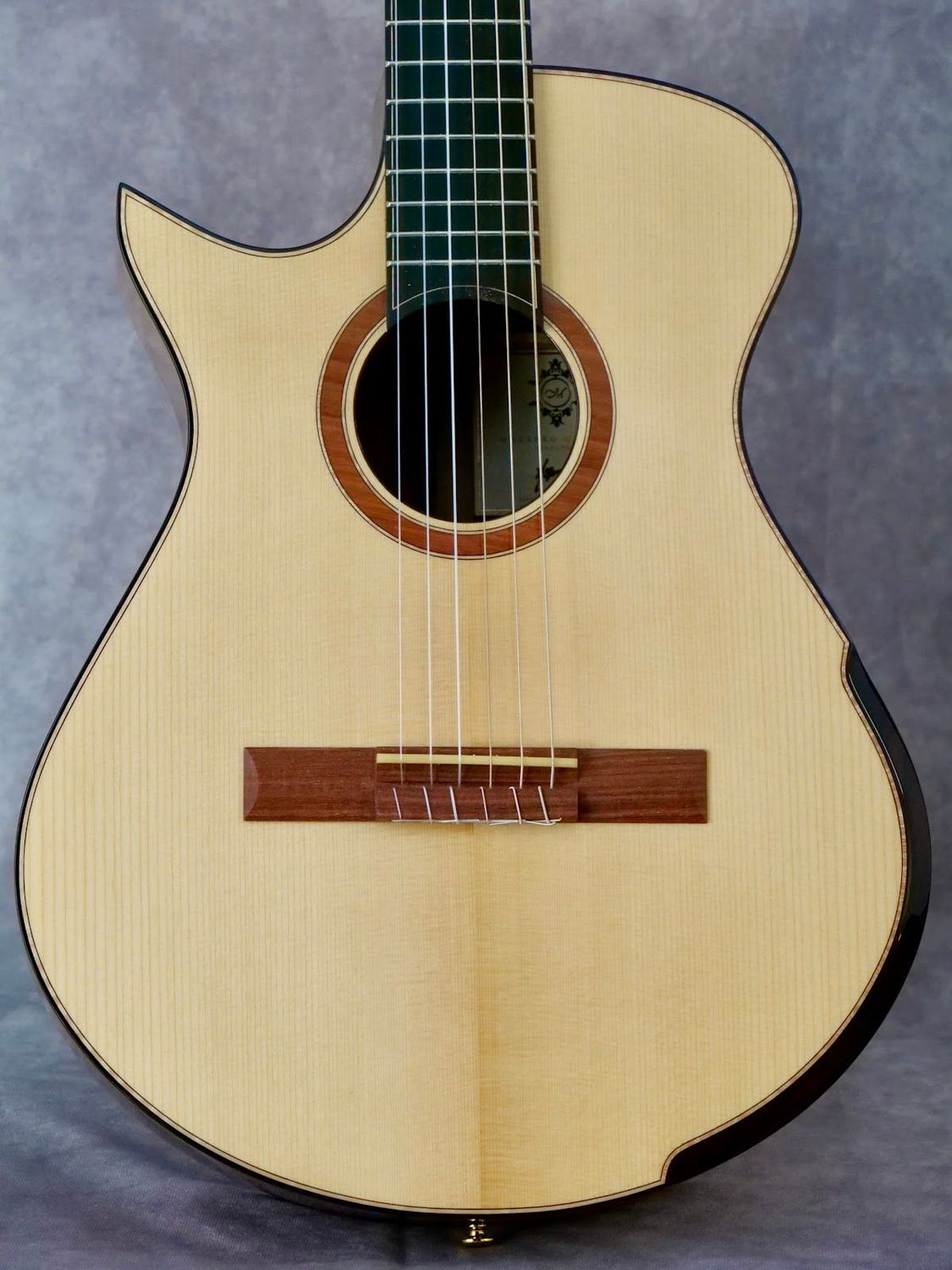 Maestro Crossover Vera Torrified Adirondack/Granadillo #300 left handed nylon string acoustic guitar