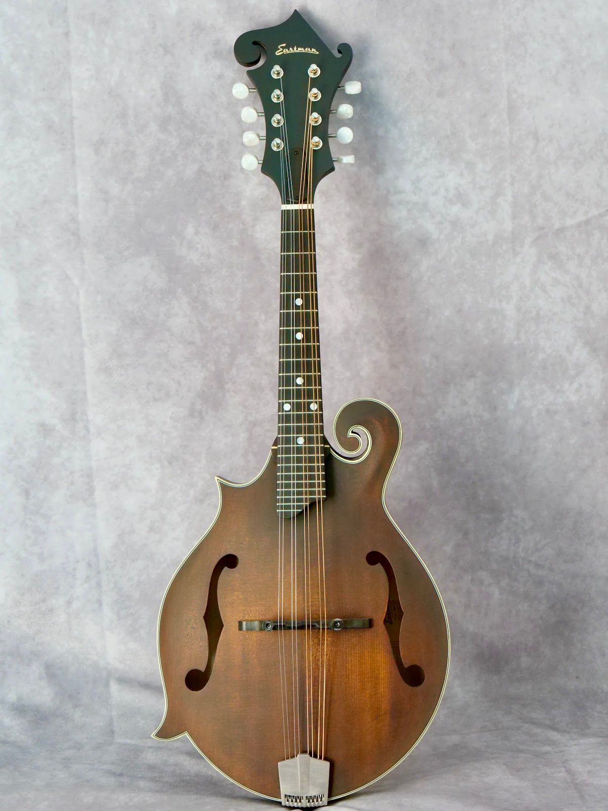Eastman MD315 Classic #871 left handed mandolin