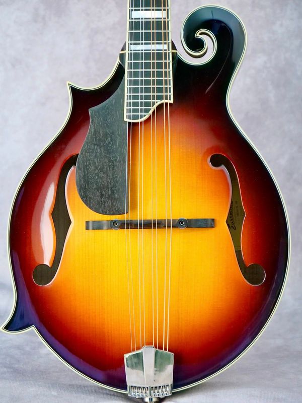 Eastman MD615 Sunburst #747 left handed mandolin