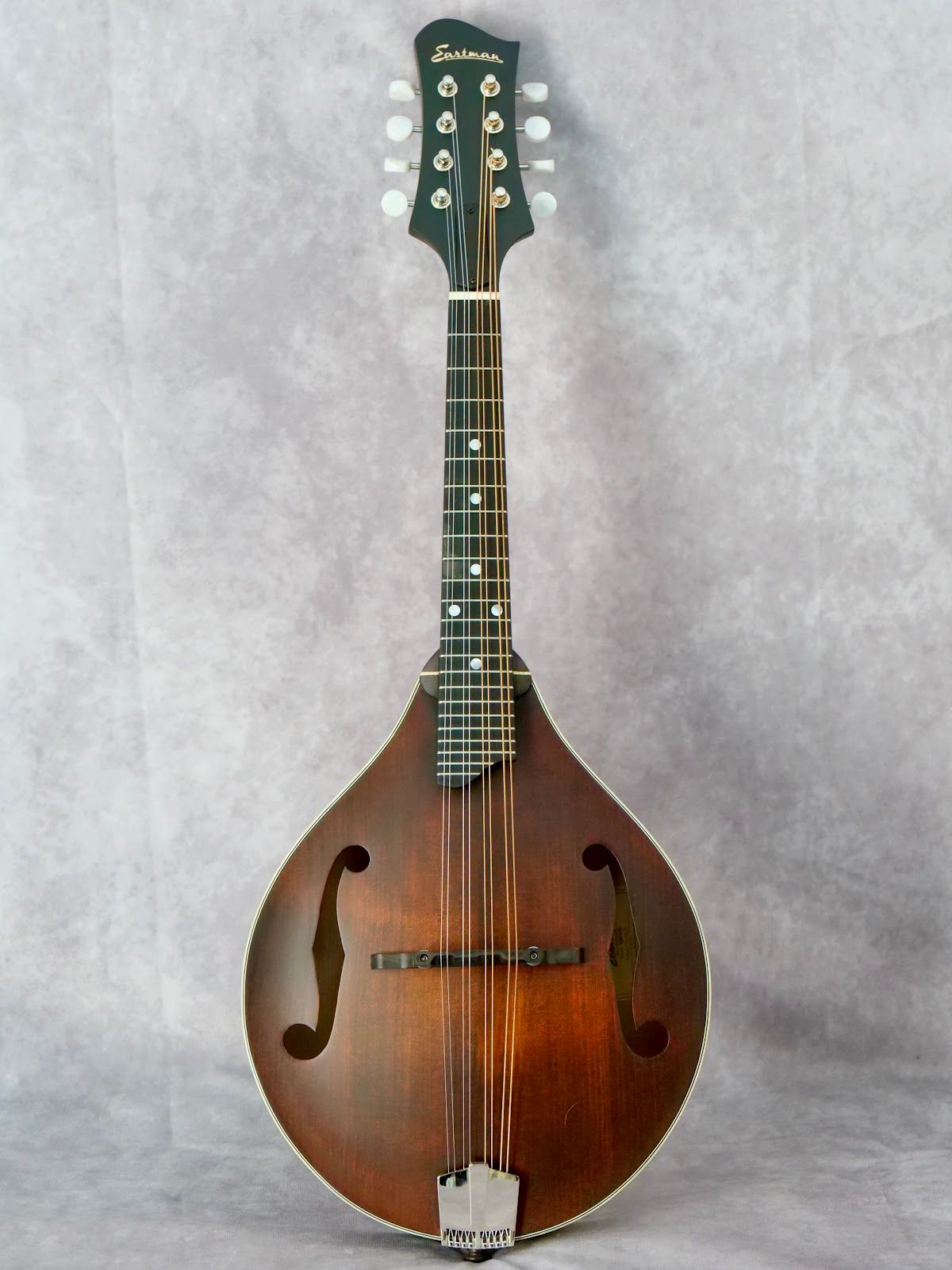 Eastman MD305 Classic #751 left handed mandolin