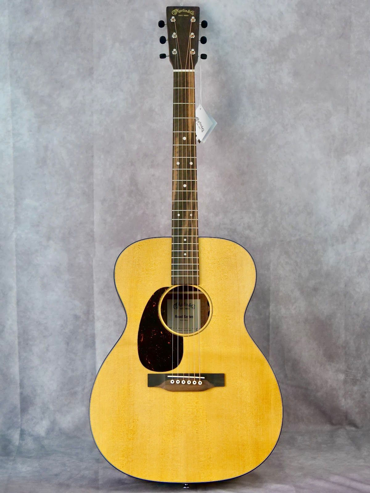 Martin Road Series 000 Retro #932 left handed acoustic guitar