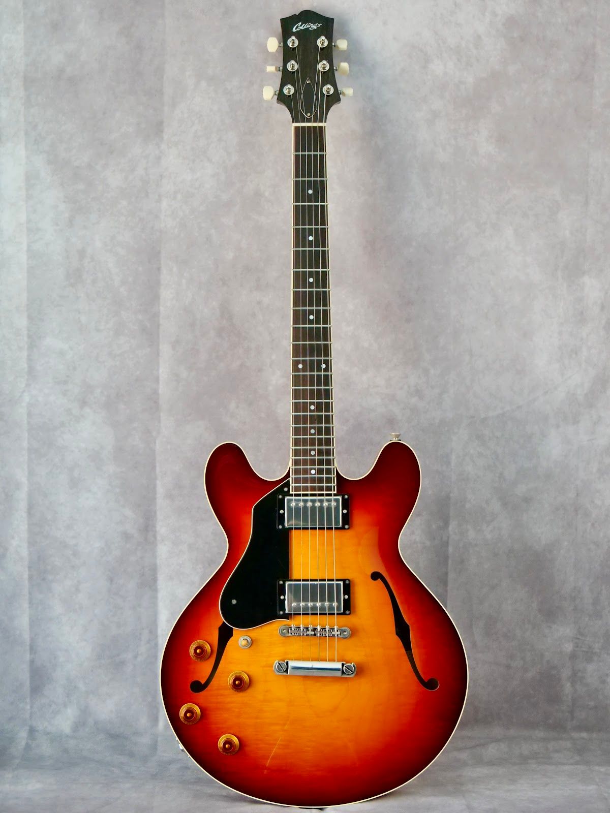 Collings I35 LC Dark Cherry Sunburst left handed guitar