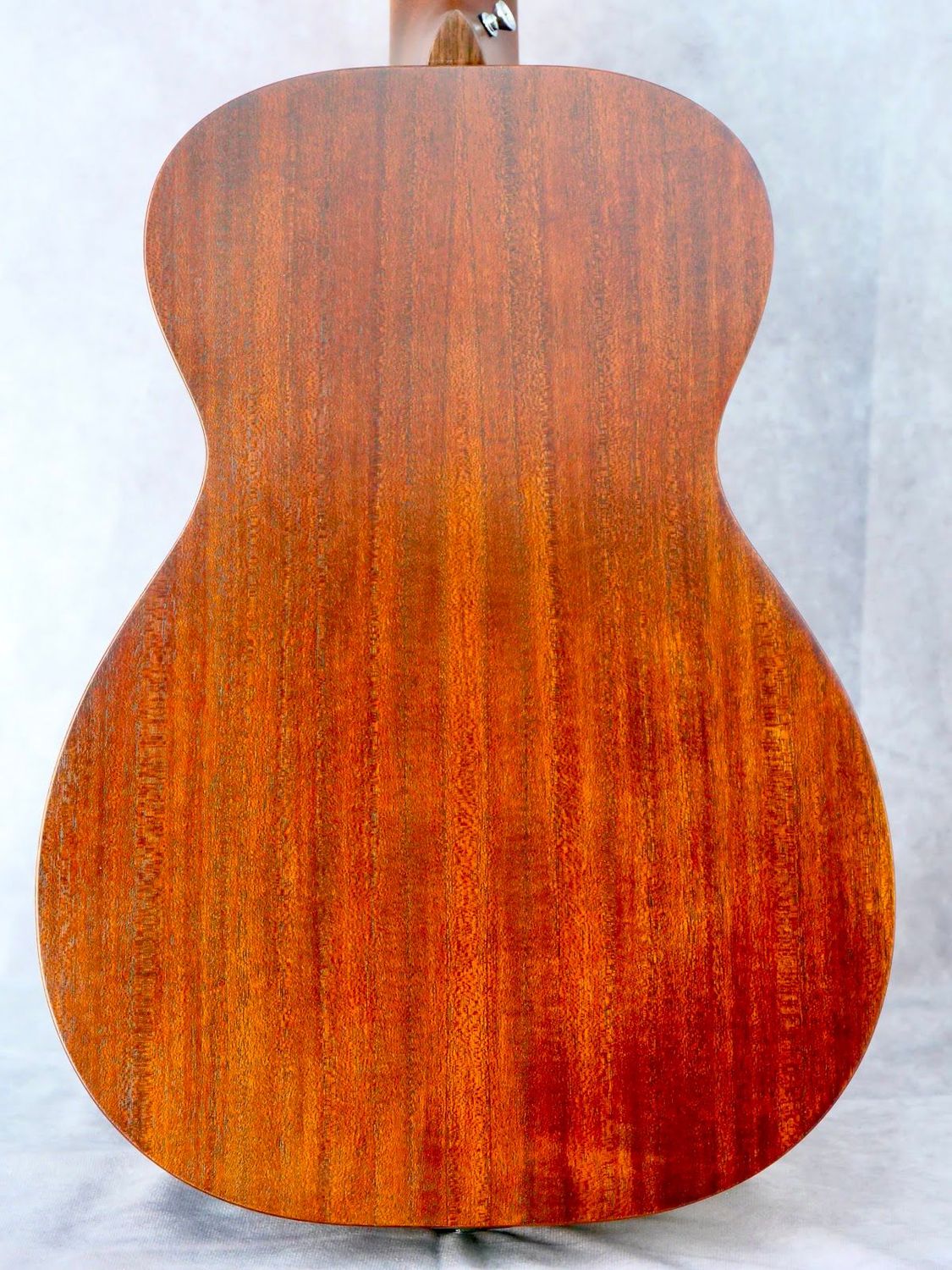 Martin 0-10E Retro Jason Isbell #725 left handed acoustic guitar
