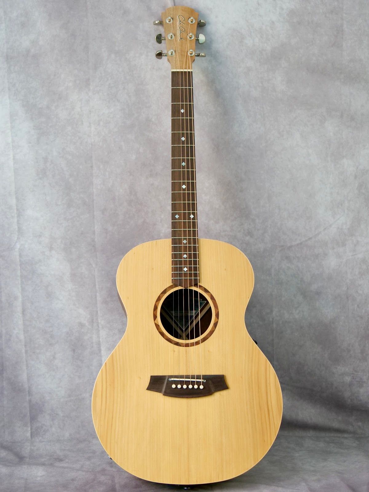 Cole Clark AN2A3 Deluxe Bunya/Rosewood #986 left handed acoustic guitar