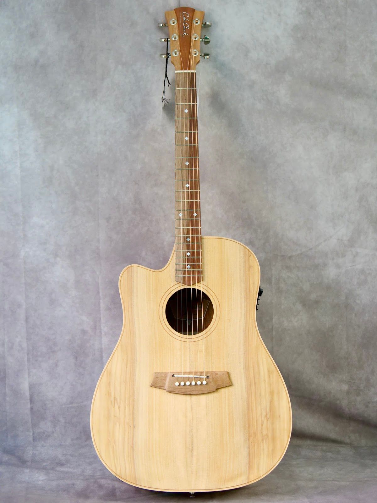 Cole Clark FL2CE Bunya/Blackwood #544 left handed acoustic guitar