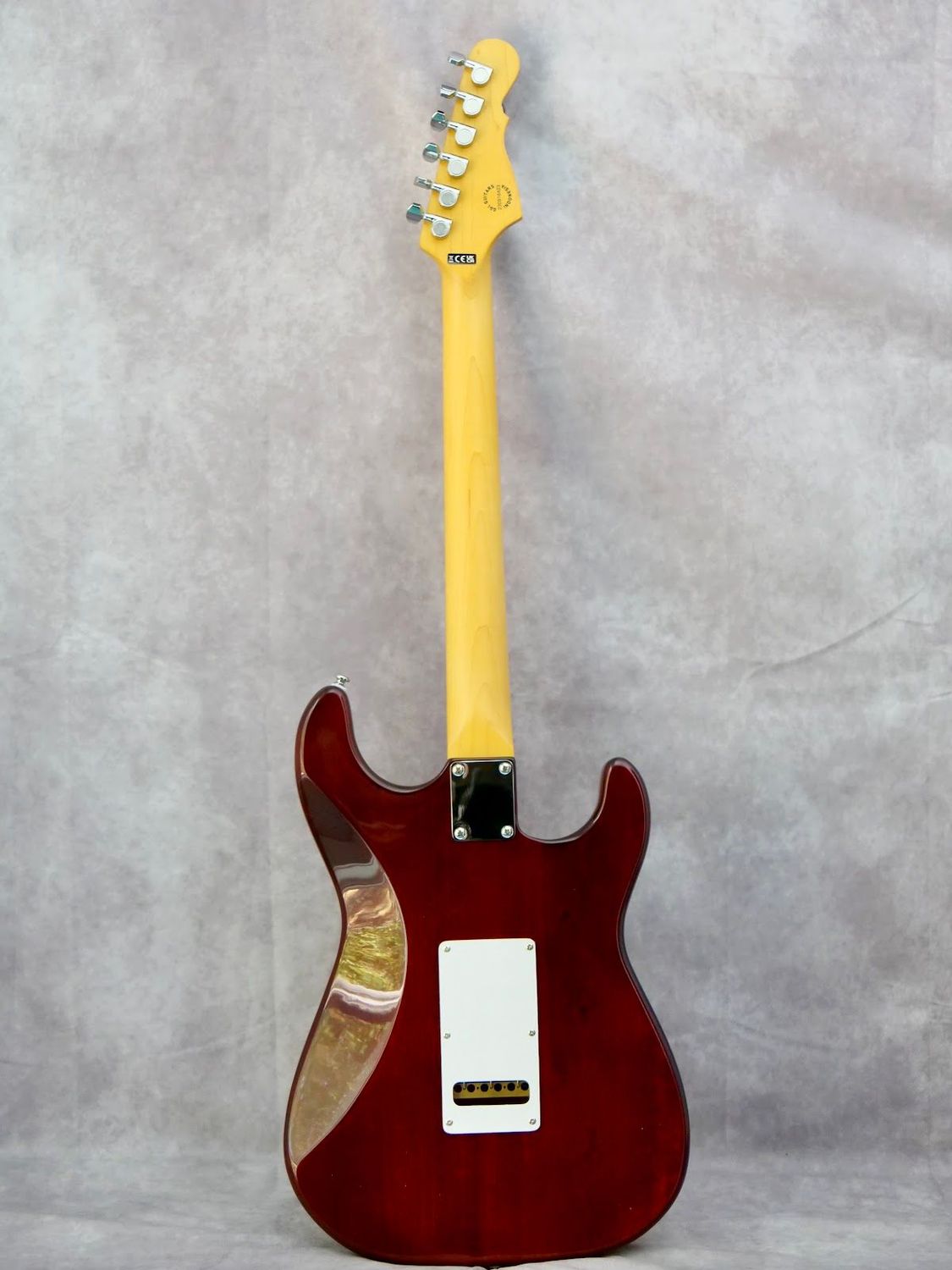 G&L S-500 Tribute 2 Tone Burst left handed guitar