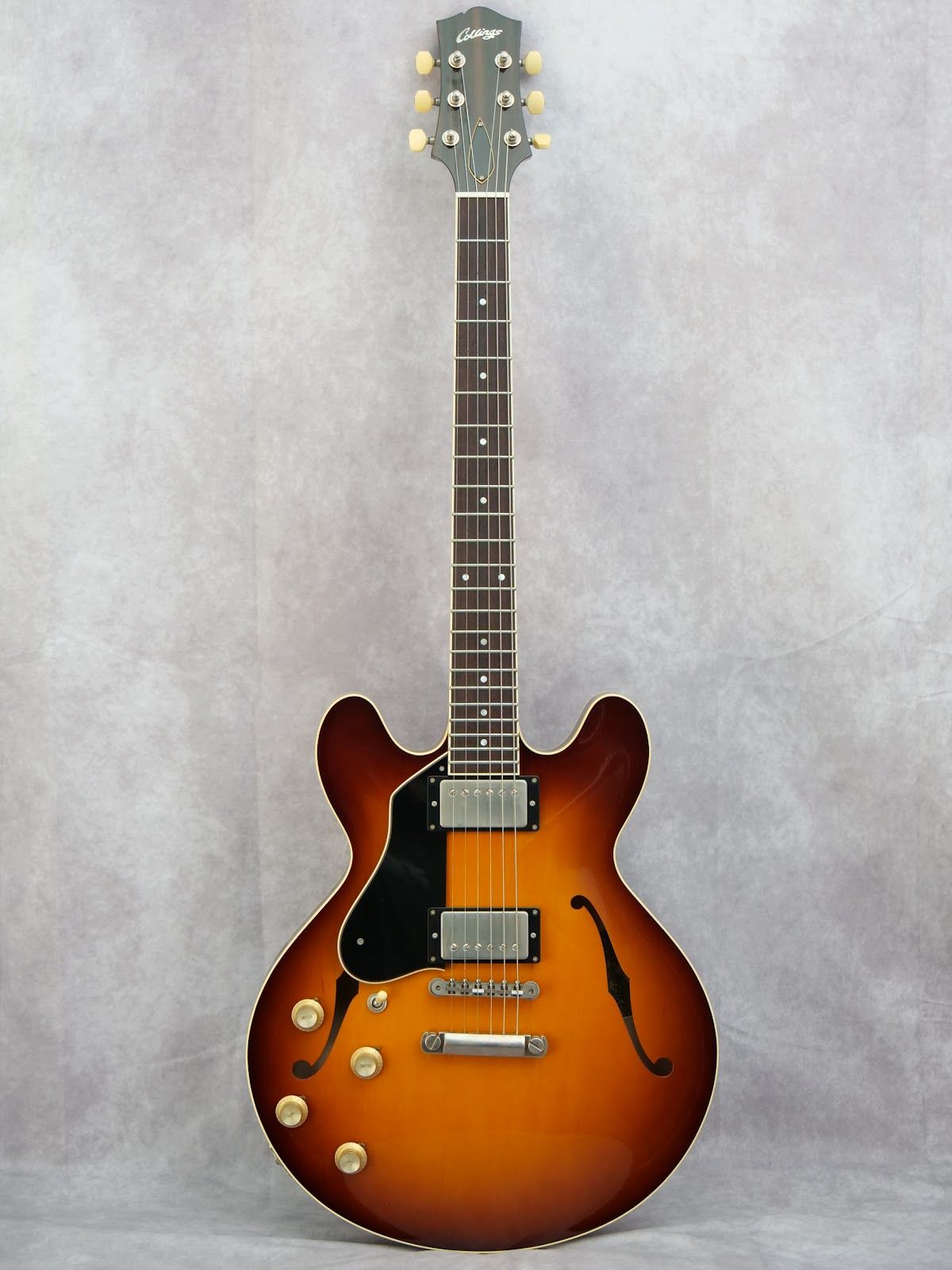Collings I35 LC Vintage Aged Tobacco Sunburst left handed guitar